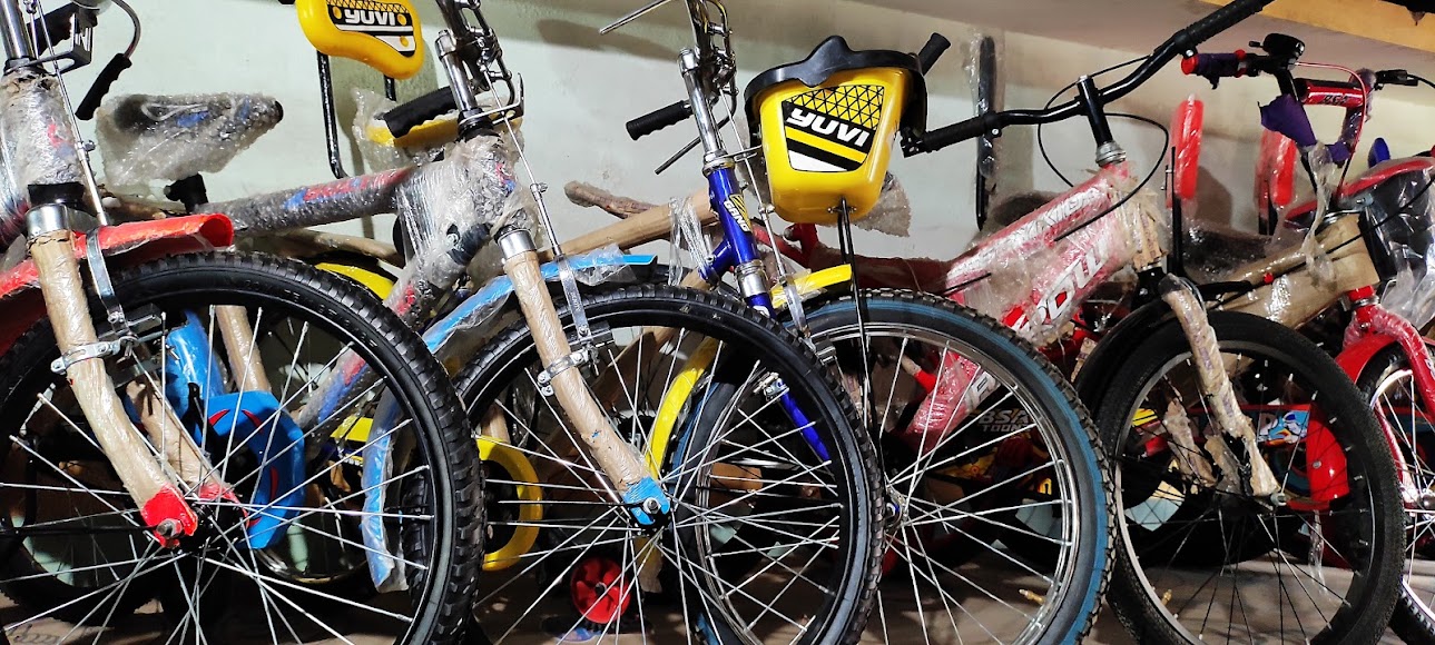 Supreme Cycle store and bicycle stock — owner photo 13